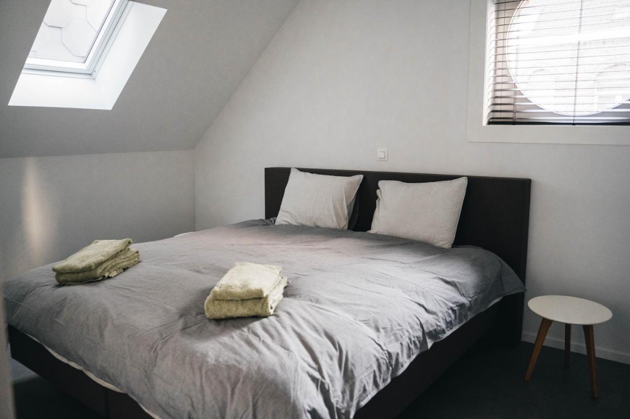 Gezellige Loft Met Twee Slaapkamers Ieper Eksteriør billede
