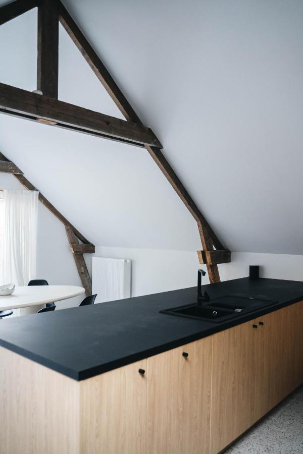 Gezellige Loft Met Twee Slaapkamers Ieper Eksteriør billede